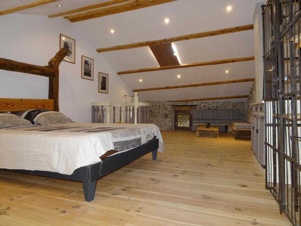 Le Mas Du Galibot Chambre Cambalotte Saint-Florent-sur-Auzonnet Exterior photo